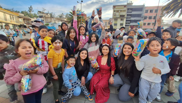  “NAVIDAD DE FE Y AMOR” LLENÓ DE ALEGRÍA A NIÑOS Y ADULTOS MAYORES EN PICAIHUA